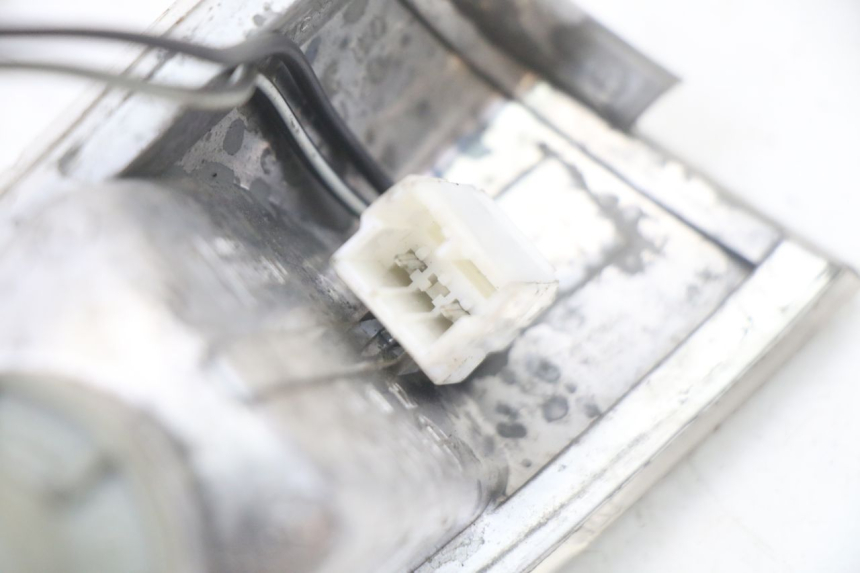 photo de RIGHT REAR TURN SIGNAL PIAGGIO FLY 2T 50 (2004 - 2017) - Technical close-up