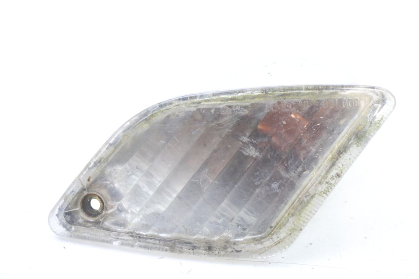 photo de REAR RIGHT TURN SIGNAL PIAGGIO VESPA GRANTURISMO 125 (2003 - 2007) - Main view