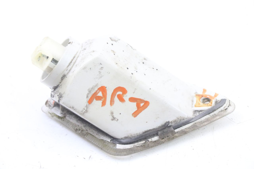 photo de REAR RIGHT TURN SIGNAL PIAGGIO VESPA GRANTURISMO 125 (2003 - 2007) - Technical close-up