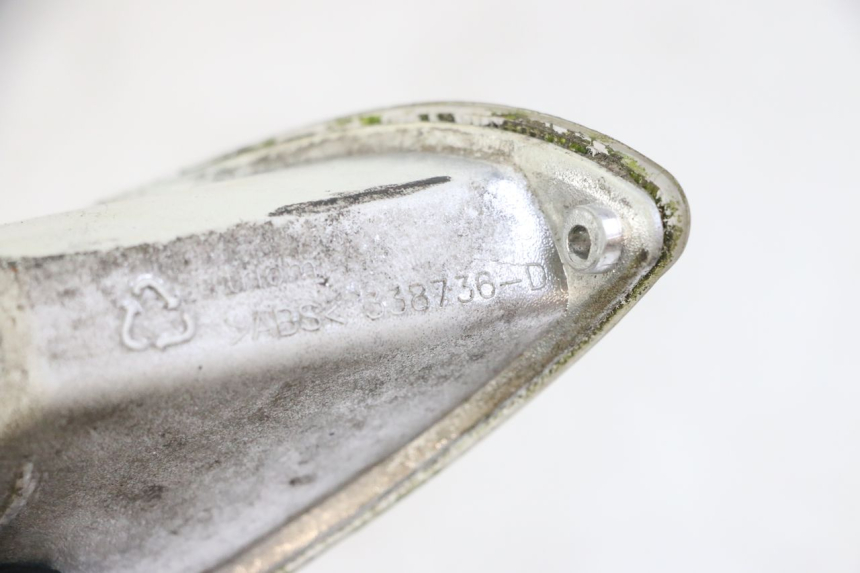 photo de REAR RIGHT TURN SIGNAL PIAGGIO VESPA LX 150 (2005 - 2013) - Component detail