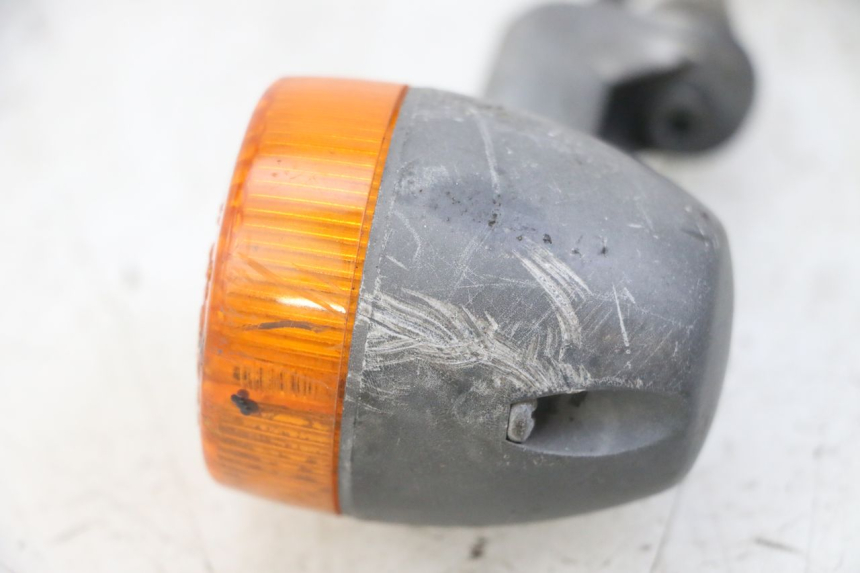 photo de REAR RIGHT TURN SIGNAL APRILIA RALLY AC 50 (1995 - 2004) - Fixing points details