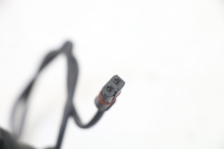 photo de REAR RIGHT TURN SIGNAL BMW S RR ABS S1000RR 1000 (2015 - 2018) - Technical close-up