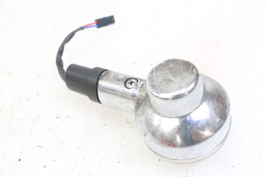 photo de REAR RIGHT TURN SIGNAL APRILIA SCARABEO GT TOURING 125 (1999 - 2005) - Product overview