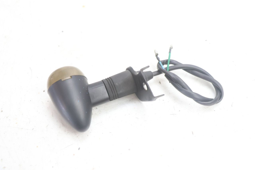 photo de REAR RIGHT TURN SIGNAL MASH SEVENTY FIVE 125 (2013 - 2021) - Alternative perspective