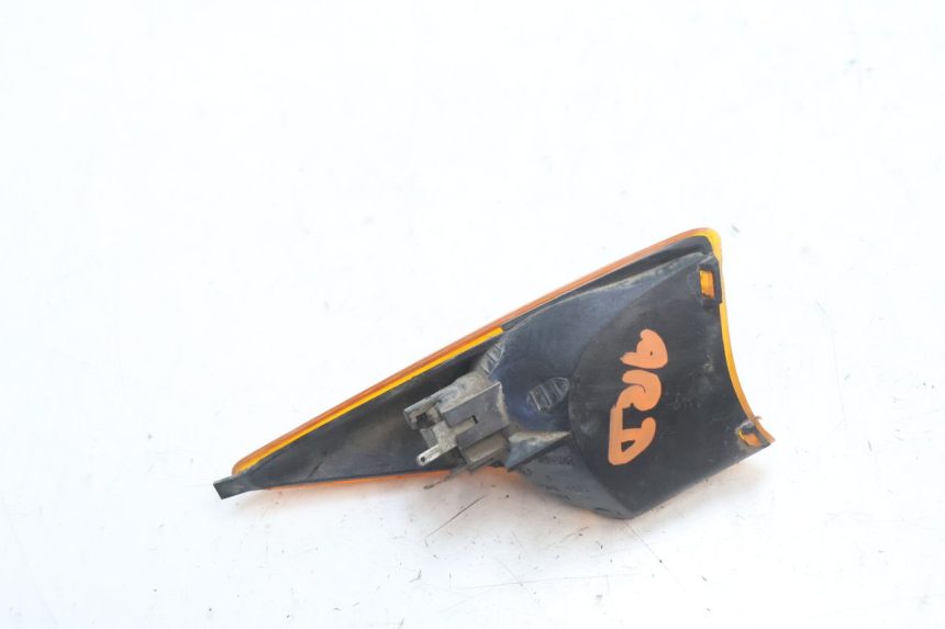 photo de REAR RIGHT TURN SIGNAL PEUGEOT SPEEDFIGHT LC 50 (1996 - 2002) - Technical close-up