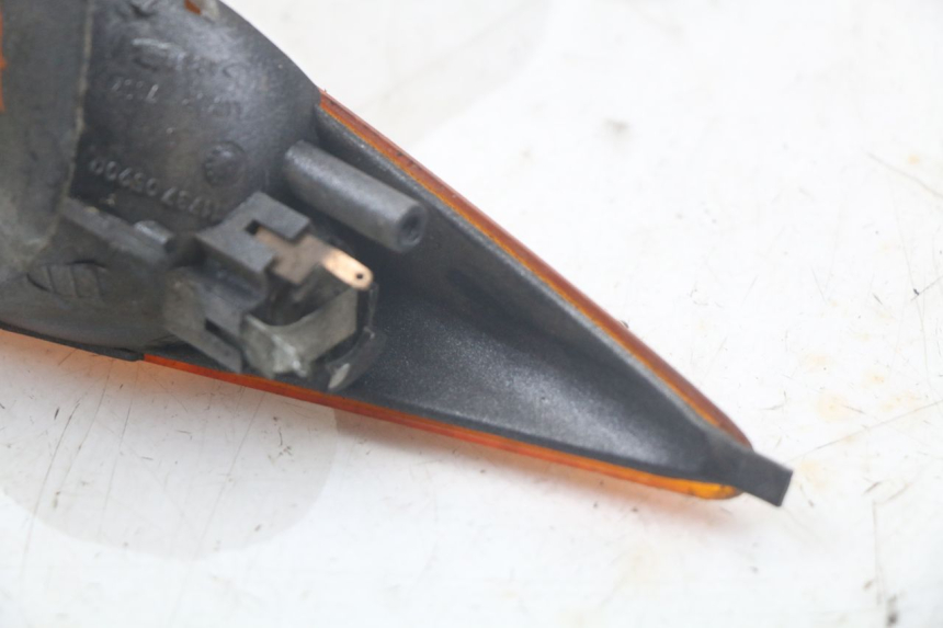 photo de RIGHT REAR TURN SIGNAL PEUGEOT SPEEDFIGHT 100 (1997 - 2007) - Checked used part