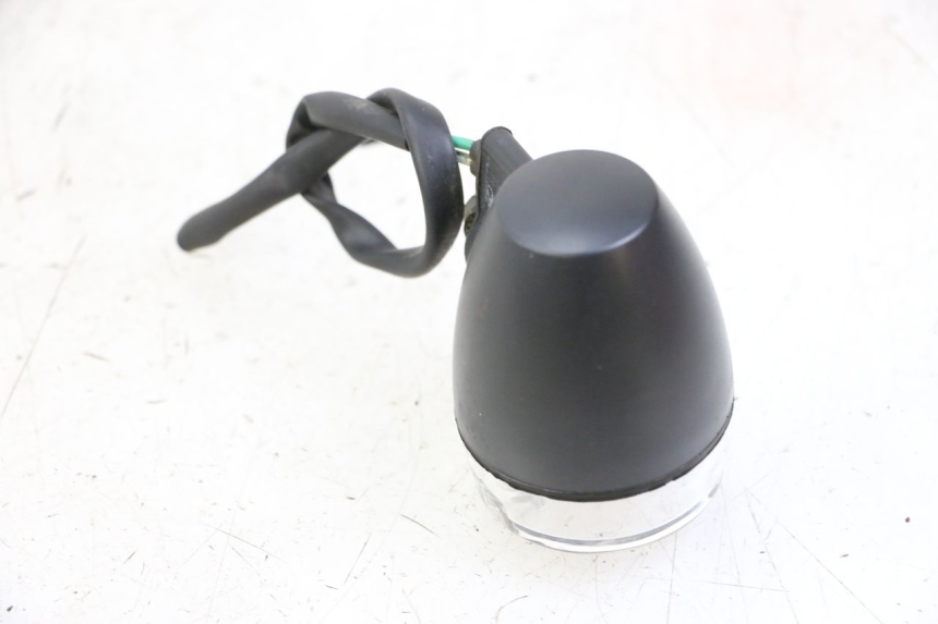 photo de REAR RIGHT TURN SIGNAL SYM ORBIT 2 4T 50 (2008 - 2017) - Alternative perspective