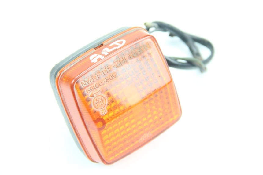 photo de REAR RIGHT TURN SIGNAL YAMAHA TW 125 (1998 - 2002) - Zoom on usage condition