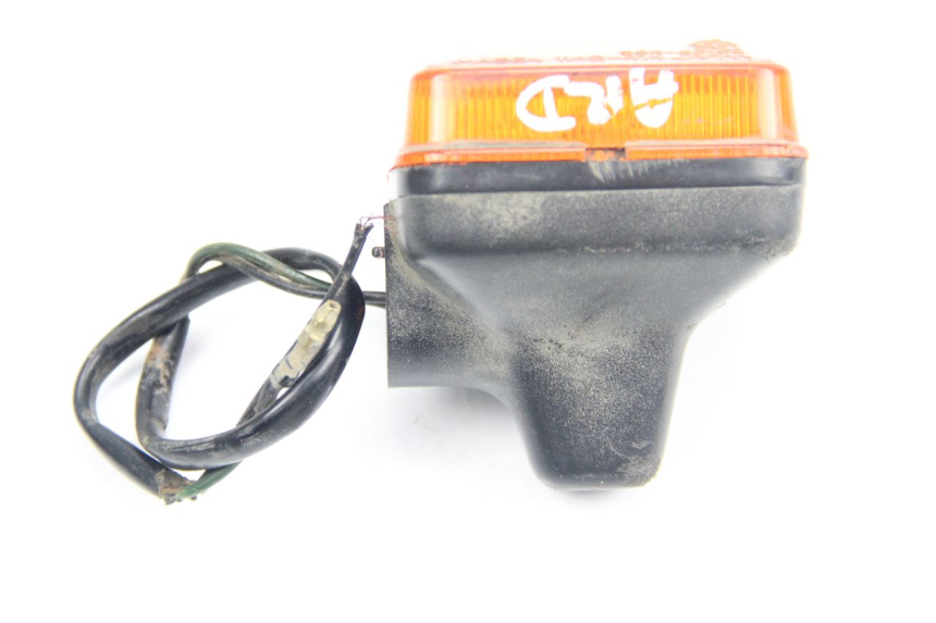 photo de REAR RIGHT TURN SIGNAL YAMAHA TW 125 (1998 - 2002) - Technical close-up