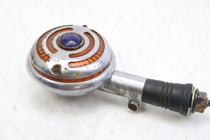 photo de REAR RIGHT TURN SIGNAL YAMAHA XV VIRAGO 750 (1984 - 1998) - Zoom on usage condition