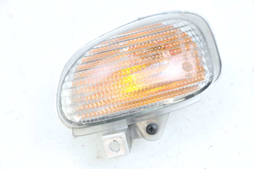 photo de REAR RIGHT TURN SIGNAL YAMAHA YN NEO'S 50 (1997 - 2004) - Technical close-up