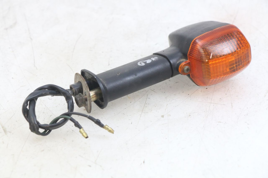 photo de REAR RIGHT TURN SIGNAL YAMAHA YZF R THUNDERCAT 600 (1996 - 2003) - Fixing points details