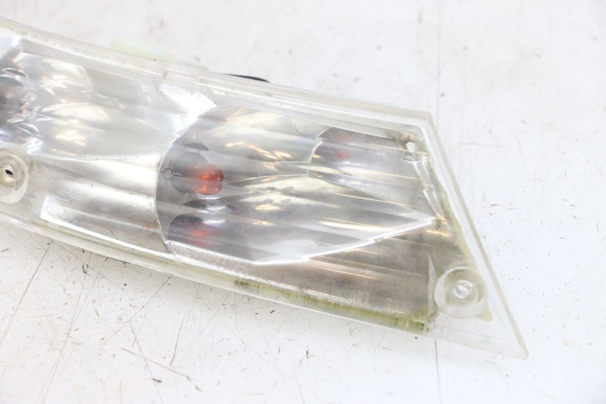 photo de RIGHT REAR TURN SIGNAL PIAGGIO ZIP 2T 50 (2009 - 2019) - Zoom on usage condition