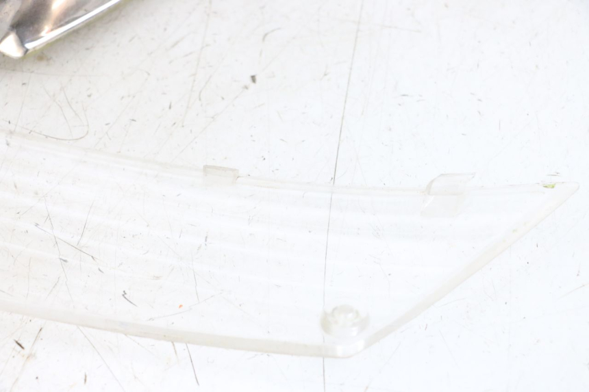 photo de RIGHT REAR TURN SIGNAL PIAGGIO ZIP 2T 50 (2009 - 2019) - Markings and original references