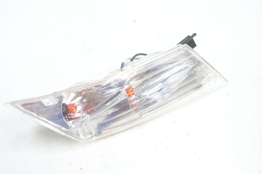 photo de RIGHT REAR TURN SIGNAL PIAGGIO ZIP 2T 50 (2009 - 2019) - Alternative perspective