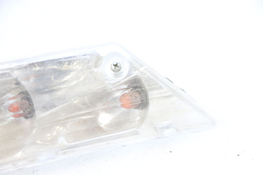 photo de REAR RIGHT TURN SIGNAL PIAGGIO ZIP 4T 50 (2018 - 2020) - Zoom on usage condition