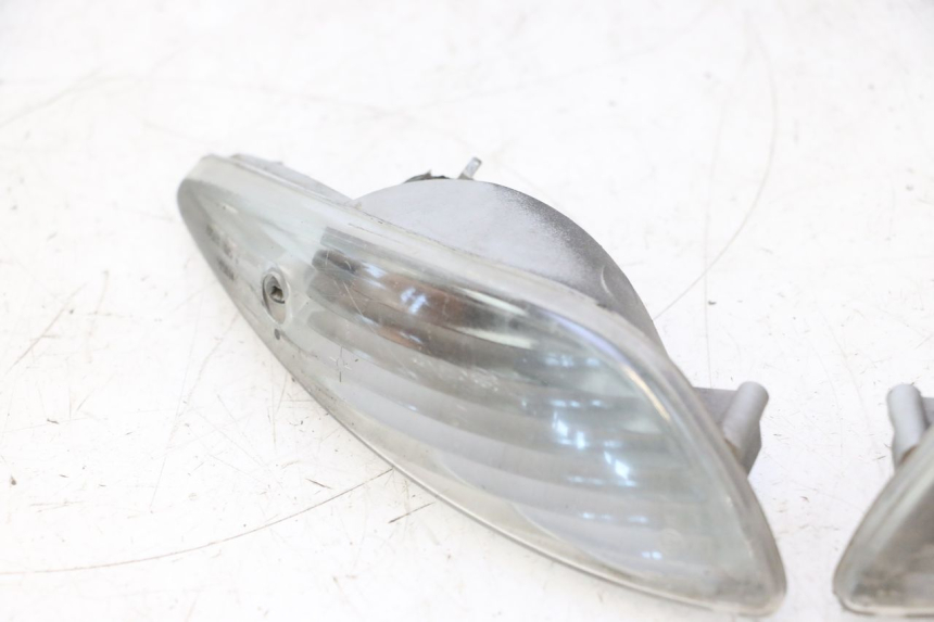 photo de REAR TURN SIGNAL PEUGEOT ELYSTAR 50 (2002 - 2014) - Checked used part