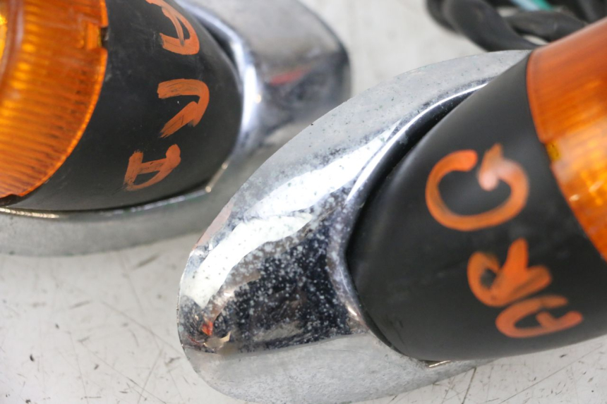 photo de REAR TURN SIGNAL EUROCKA RETRO 50 (2007 - 2014) - Alternative perspective