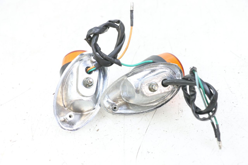 photo de REAR TURN SIGNAL EUROCKA RETRO 50 (2007 - 2014) - Product overview