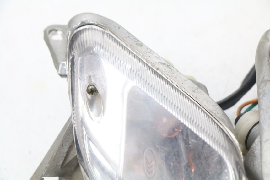 photo de REAR TURN SIGNAL SYM FIDDLE 2 50 (2008 - 2013) - Checked used part