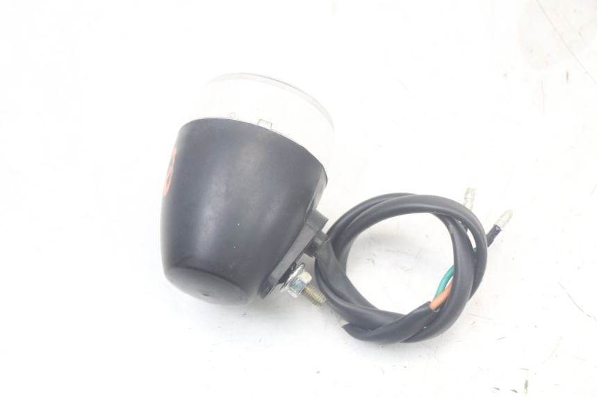 photo de LEFT REAR TURN SIGNAL KYMCO AGILITY 4T 50 (2018 - 2022) - Alternative perspective