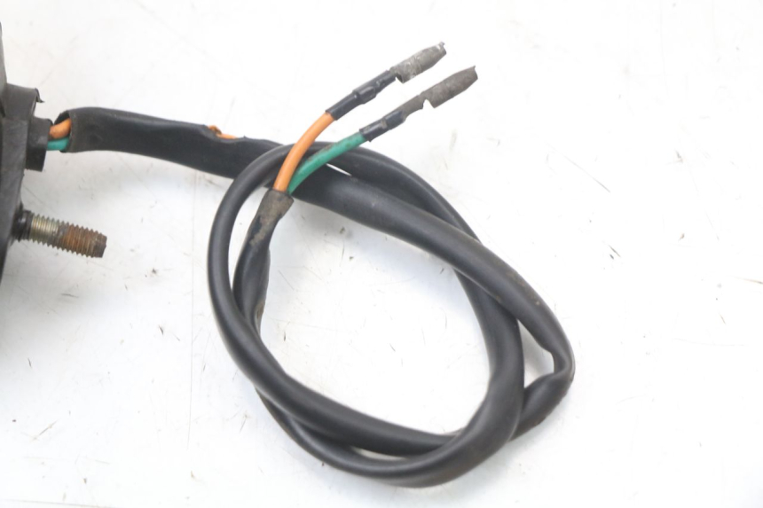 photo de Left rear turn signal KYMCO AGILITY FR 2T 50 (2012 - 2017) - Technical close-up