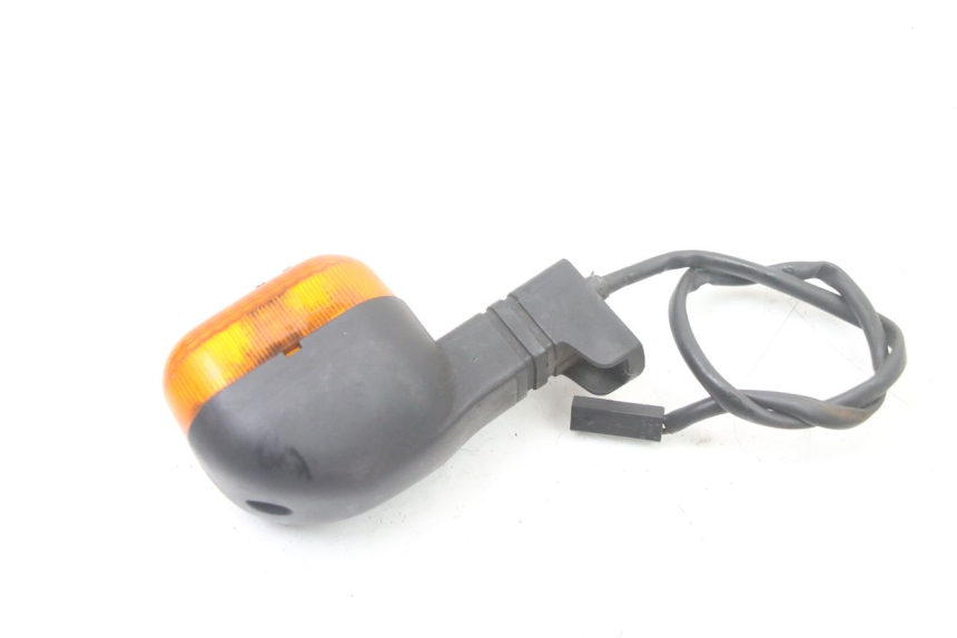photo de LEFT REAR TURN SIGNAL BMW C1 125 (2000 - 2003) - Alternative perspective