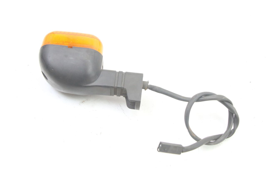 photo de LEFT REAR TURN SIGNAL BMW C1 125 (2000 - 2003) - Alternative perspective