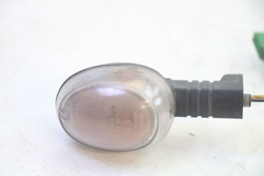 photo de REAR LEFT TURN SIGNAL MBK BOOSTER SPIRIT 50 (2004 - 2017) - Zoom on usage condition