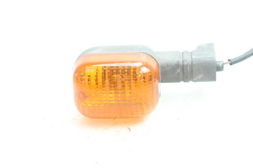 photo de LEFT REAR TURN SIGNAL BMW C1 125 (2000 - 2003) - Zoom on usage condition