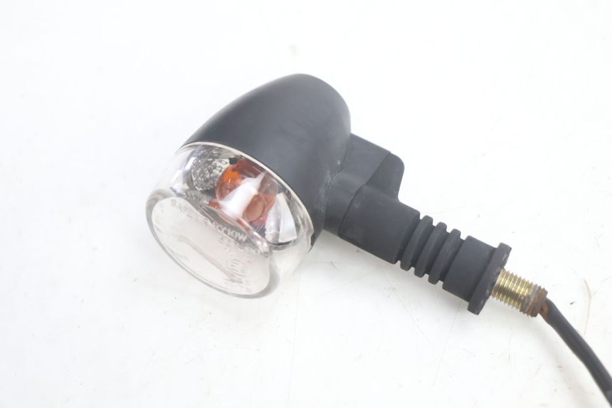 photo de REAR LEFT TURN SIGNAL TGB CITY RS 50 (2011 - 2016) - Zoom on usage condition