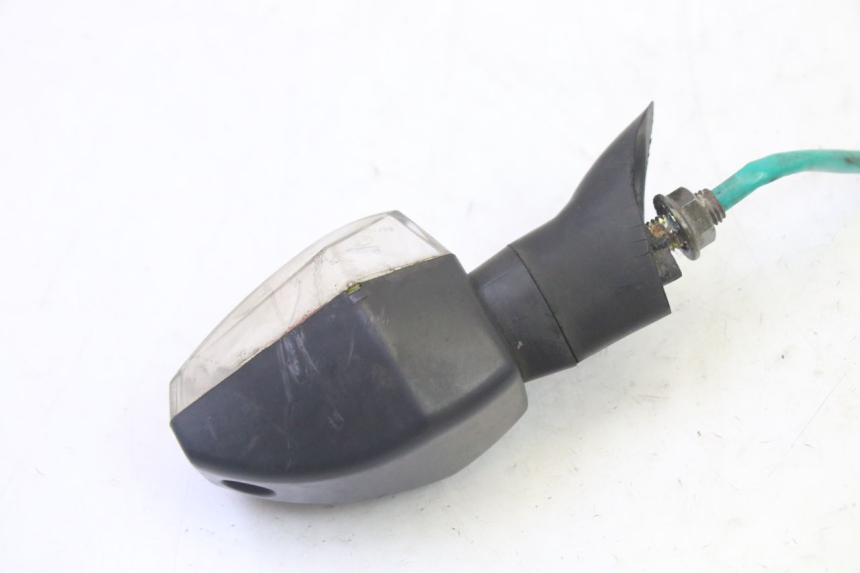 photo de LEFT REAR TURN SIGNAL SYM CROX 4T 50 (2016 - 2023) - Alternative perspective