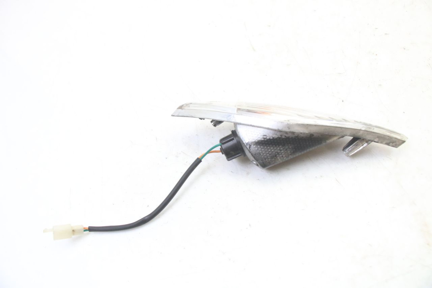 photo de LEFT REAR TURN SIGNAL SYM FIDDLE 3 III 125 (2014 - 2020) - Technical close-up