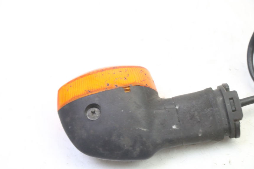 photo de REAR LEFT TURN SIGNAL YAMAHA FZ6 FAZER S2 600 (2007 - 2011) - Technical close-up
