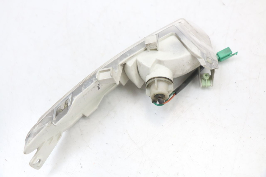 photo de REAR LEFT TURN SIGNAL PEUGEOT GEOPOLIS RS 125 (2007 - 2009) - Technical close-up