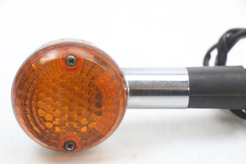photo de REAR LEFT TURN SIGNAL SUZUKI GZ MARAUDER 125 (1998 - 2004) - Component detail