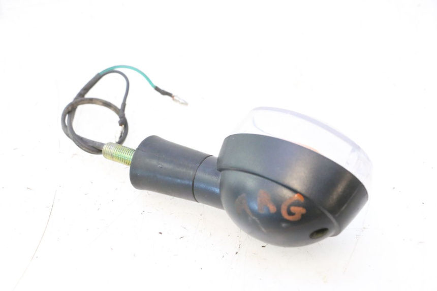 photo de REAR LEFT TURN SIGNAL RIDE JUMP 2T 50 (2012 - 2017) - Fixing points details