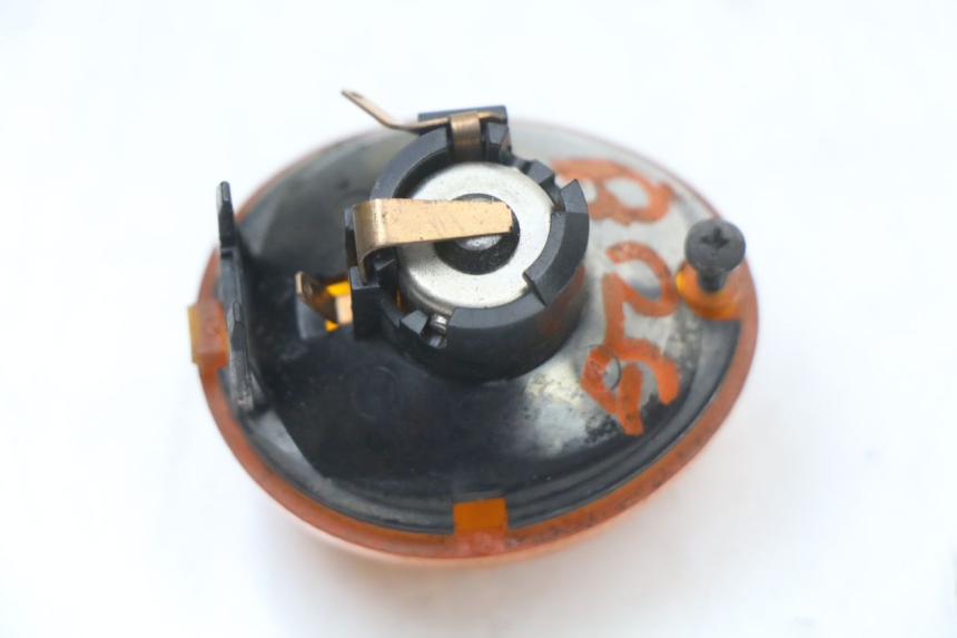 photo de REAR LEFT TURN SIGNAL RENAULT KOURANOS 125 (2001 - 2004) - Technical close-up