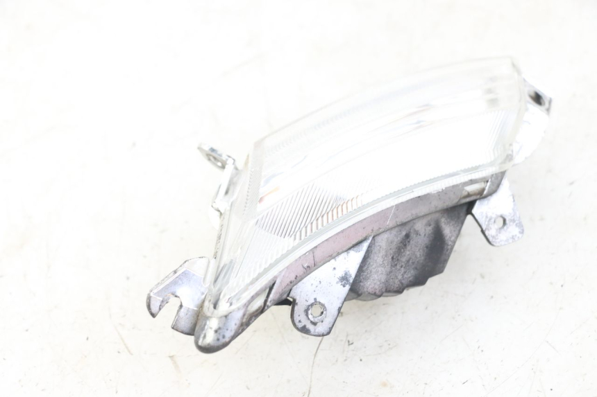 photo de LEFT REAR TURN SIGNAL KYMCO LIKE 125 (2009 - 2016) - Technical close-up