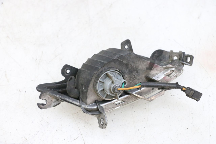 photo de LEFT REAR TURN SIGNAL KYMCO LIKE 125 (2009 - 2016) - Technical close-up