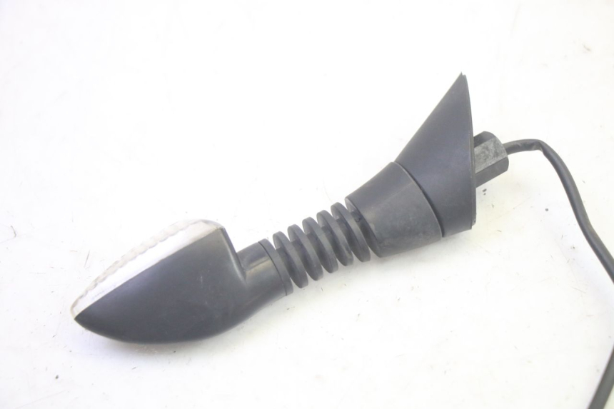 photo de REAR LEFT TURN SIGNAL PIAGGIO MP3 HPE 350 (2018 - 2020) - Alternative perspective