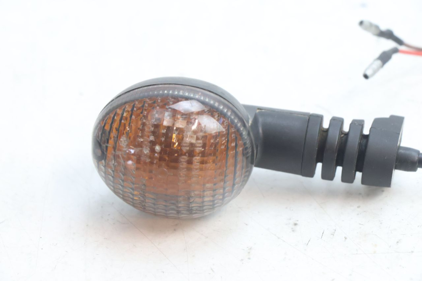 photo de REAR LEFT TURN SIGNAL RIEJU MRT PRO SUPERMOTARD 50 (2007 - 2018) - Zoom on usage condition