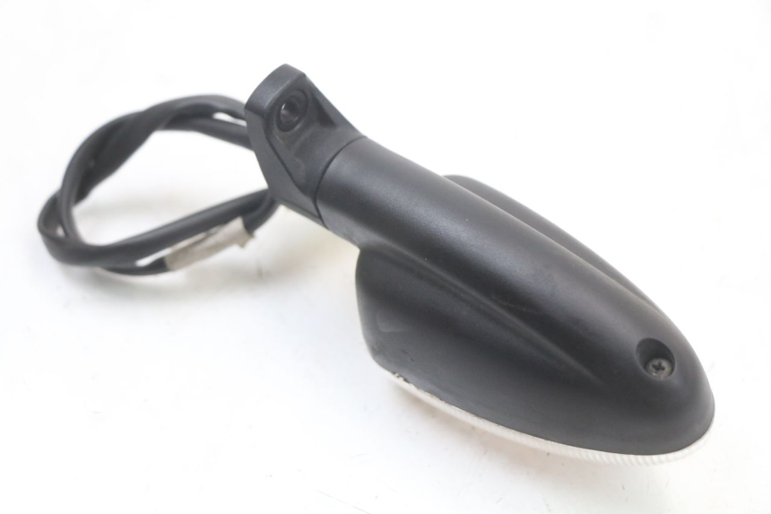 photo de REAR LEFT TURN SIGNAL MOTO GUZZI NORGE 8V GT 1200 (2011 - 2016) - Technical close-up