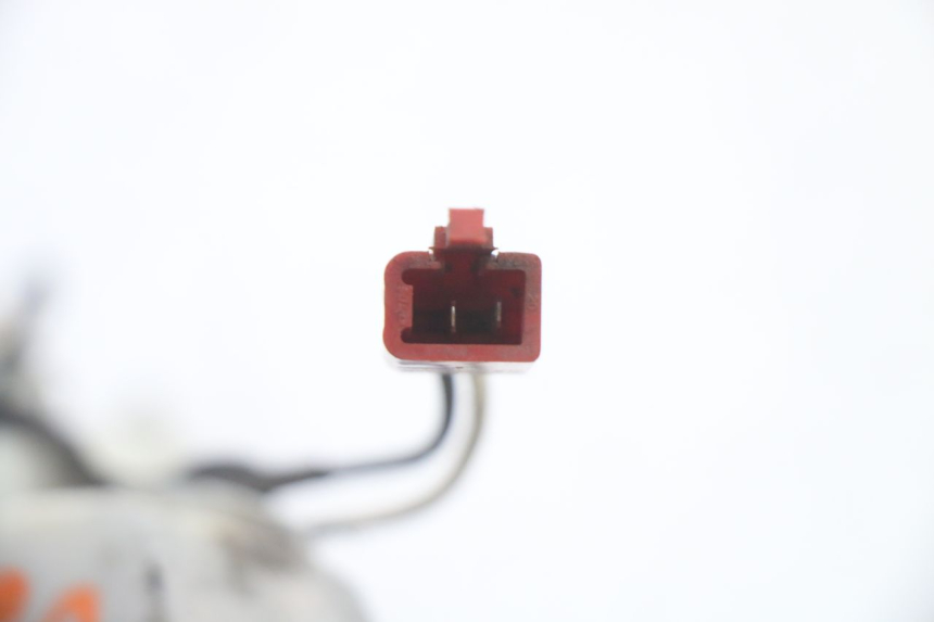 photo de LEFT REAR TURN SIGNAL PIAGGIO ZIP 2T 50 (2009 - 2019) - Fixing points details