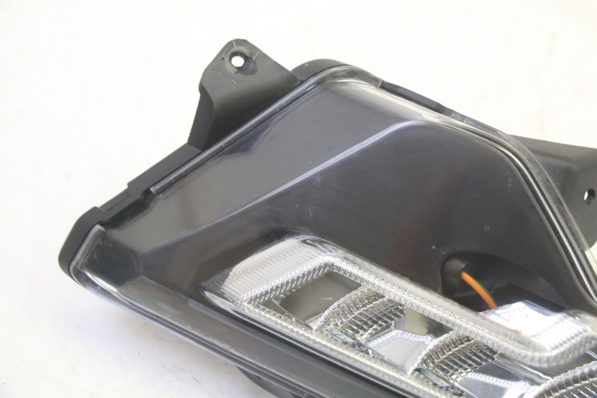 photo de REAR LEFT TURN SIGNAL EFUN PUSA 1 - Component detail