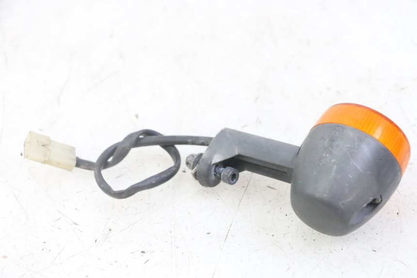 photo de REAR LEFT TURN SIGNAL APRILIA RALLY AC 50 (1995 - 2004) - Technical close-up