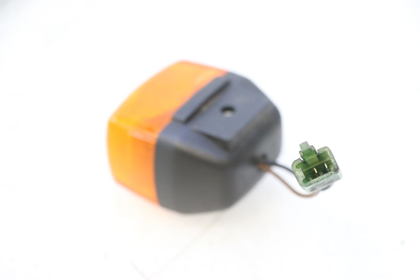 photo de REAR LEFT TURN SIGNAL YAMAHA SLIDER 50 (1999 - 2004) - Component detail