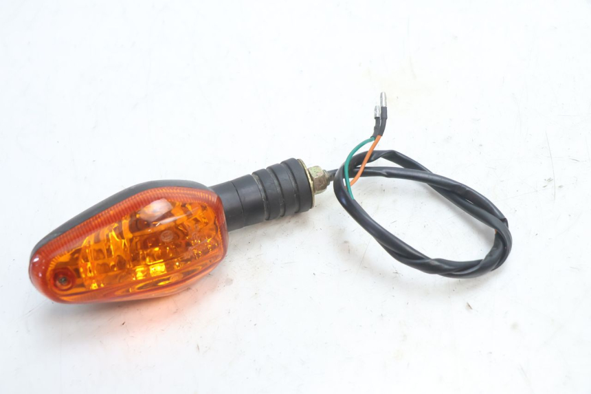 photo de REAR LEFT TURN SIGNAL YAMASAKI STREET 50 (2013 - 2018) - Main view