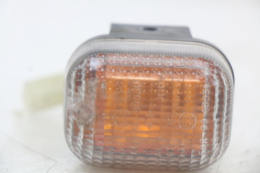 photo de LEFT REAR TURN SIGNAL MBK STUNT NAKED 50 (2004 - 2018) - Zoom on usage condition