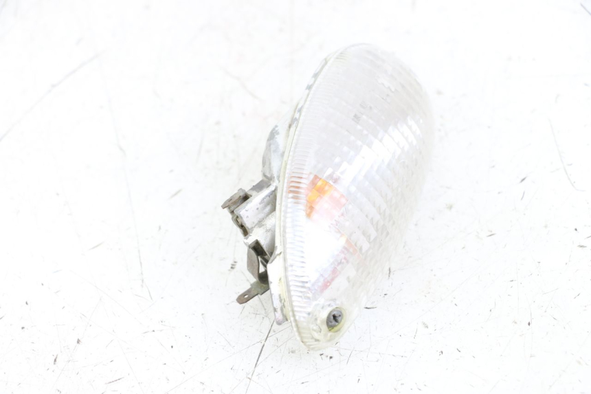 photo de REAR LEFT TURN SIGNAL PIAGGIO TYPHOON 50 (2000 - 2009) - Fixing points details